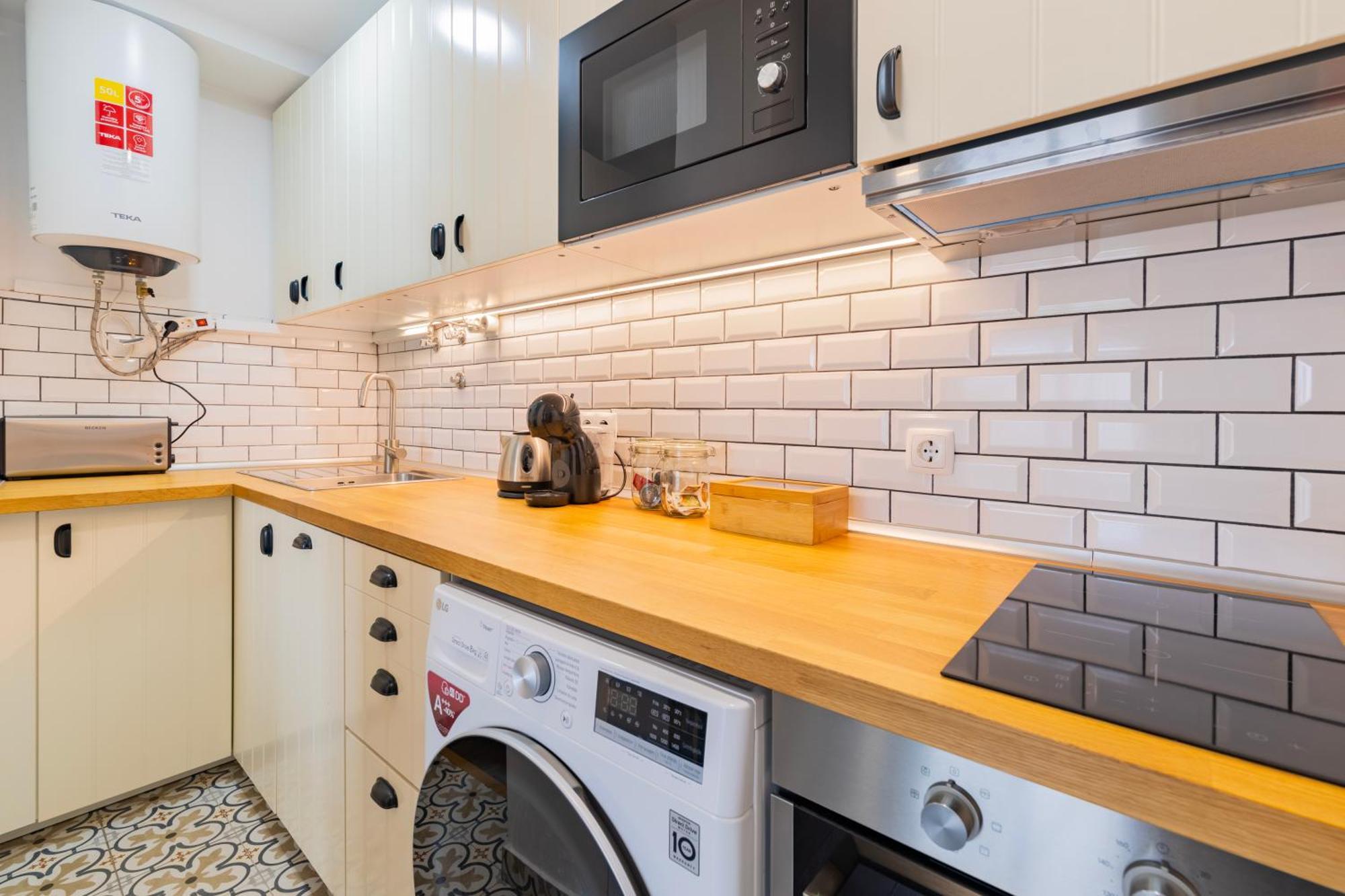 Cosy Remodeled Apartment In The City Center Fundão Εξωτερικό φωτογραφία